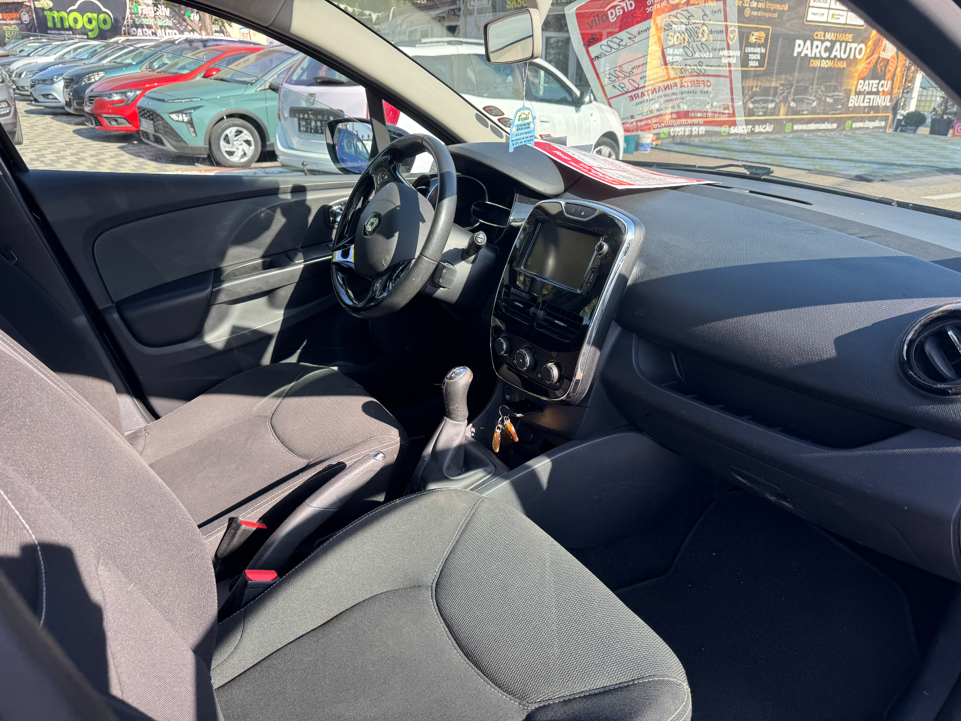 RENAULT Clio 2013 — imagine 3