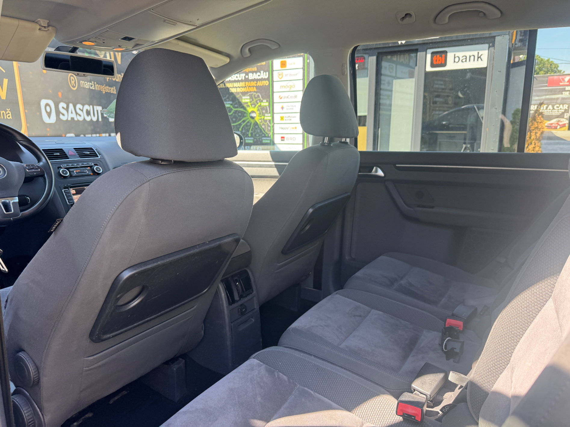 Volkswagen Touran 2011