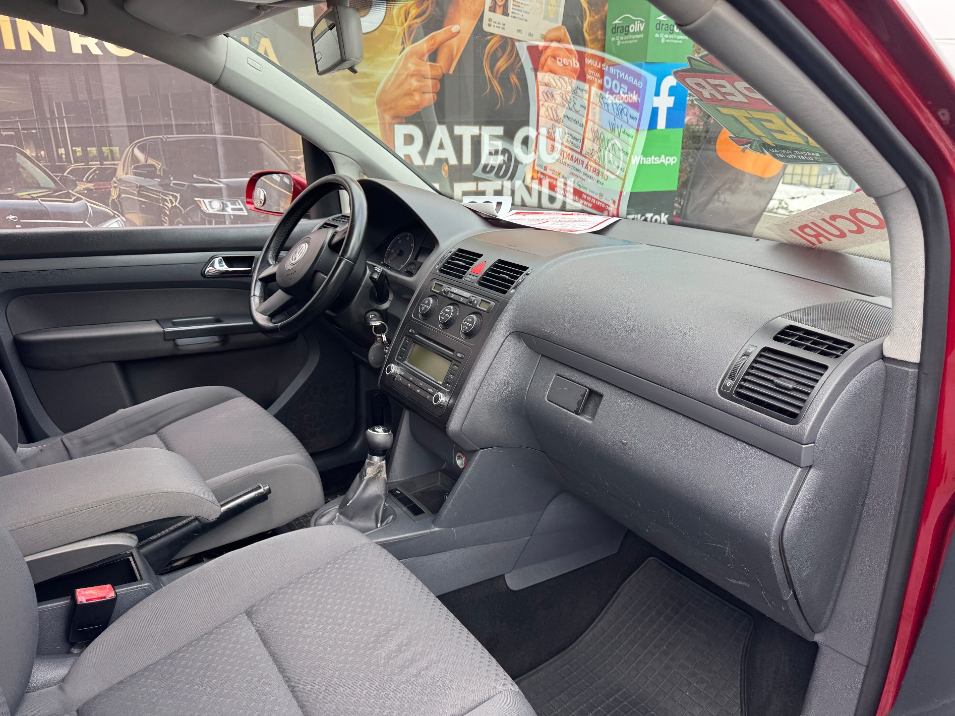 VOLKSWAGEN Touran 2006 — imagine 4