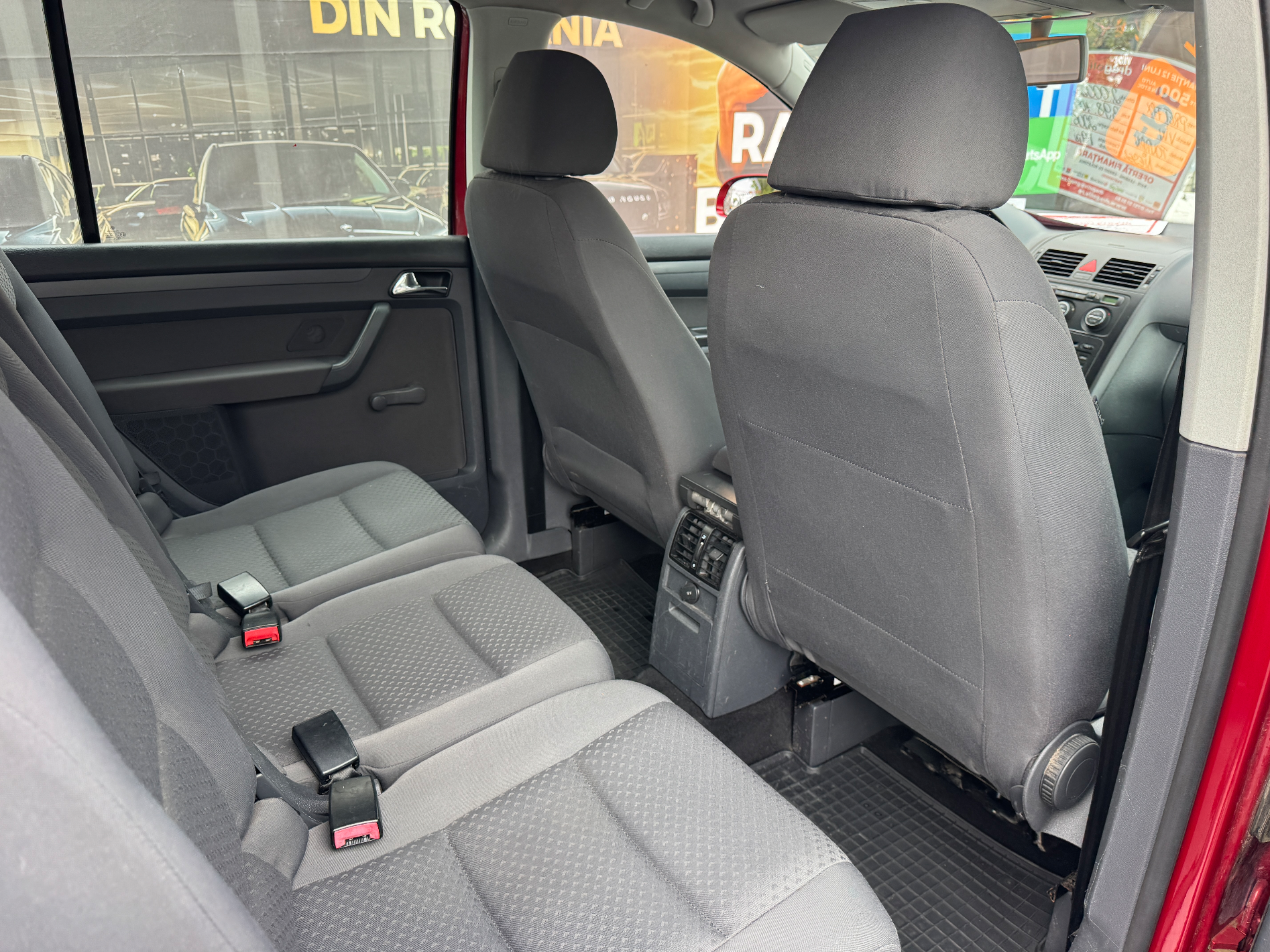 VOLKSWAGEN Touran 2006 — imagine 5