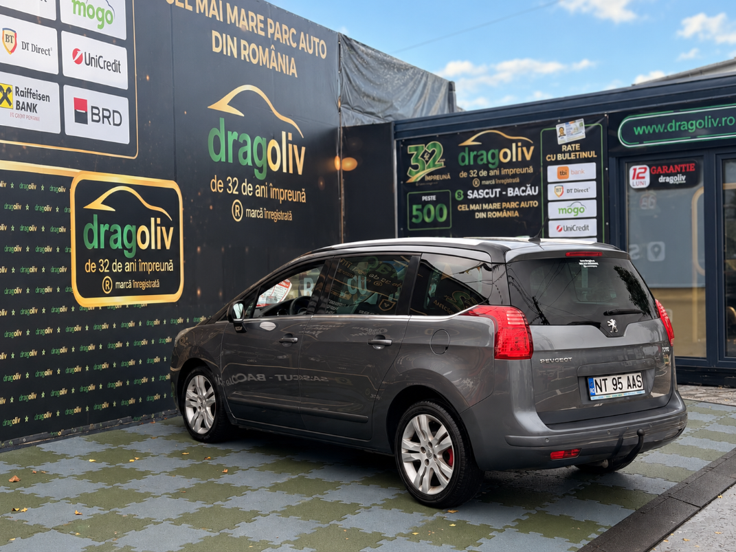 PEUGEOT 5008 2011 — imagine 3