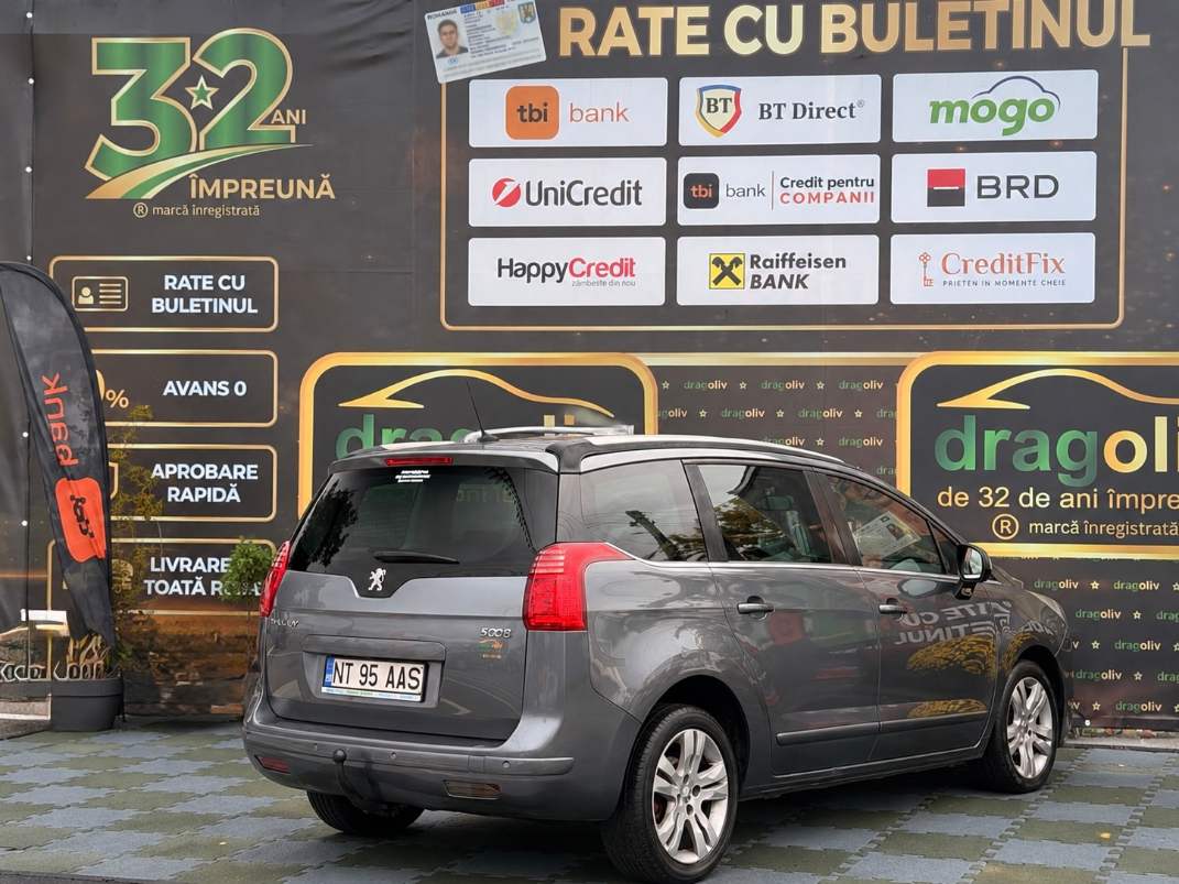 PEUGEOT 5008 2011 — imagine 4