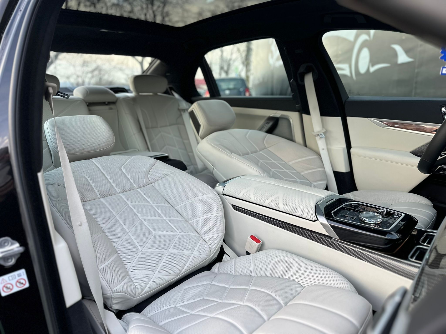 BMW Seria 740D XDrive 2023