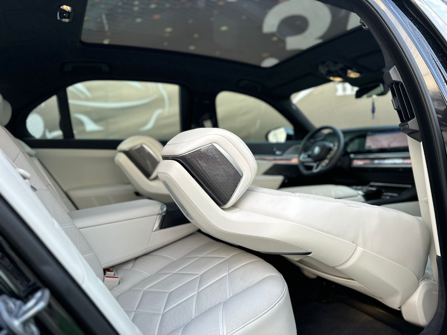 BMW Seria 740D XDrive 2023