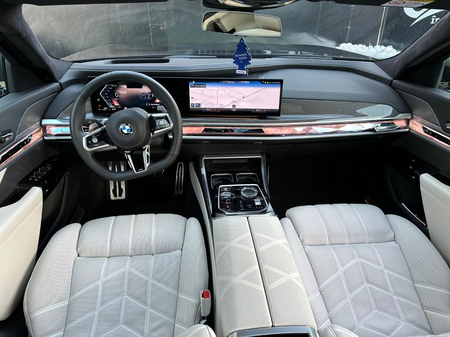 BMW Seria 740D XDrive 2023