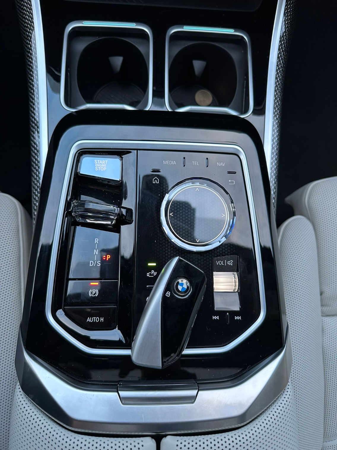 BMW Seria 740D XDrive 2023