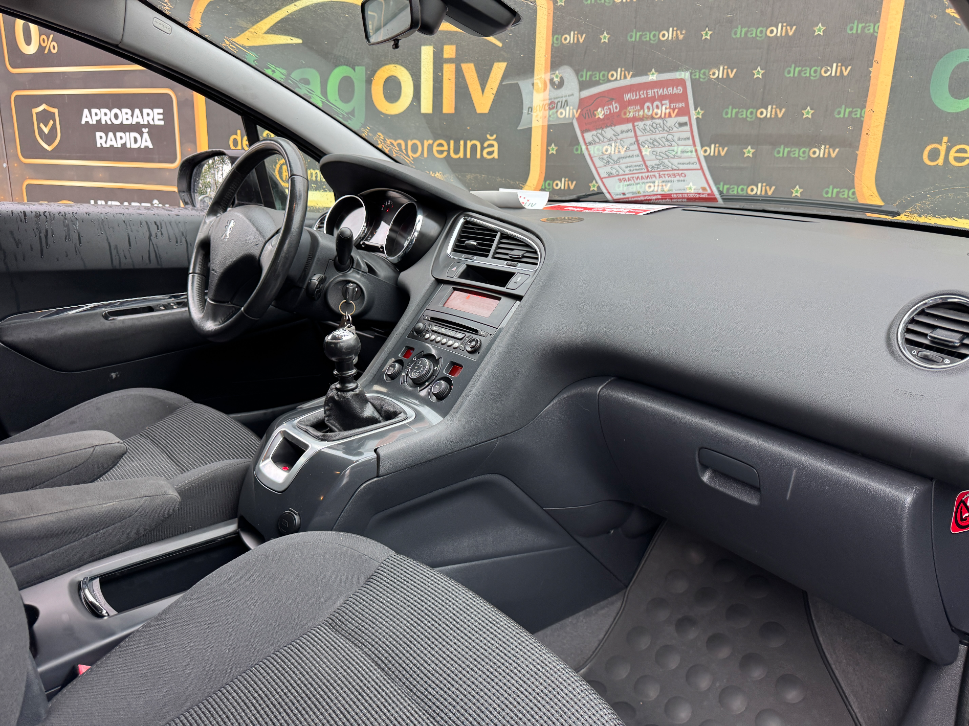 Peugeot 5008 2012