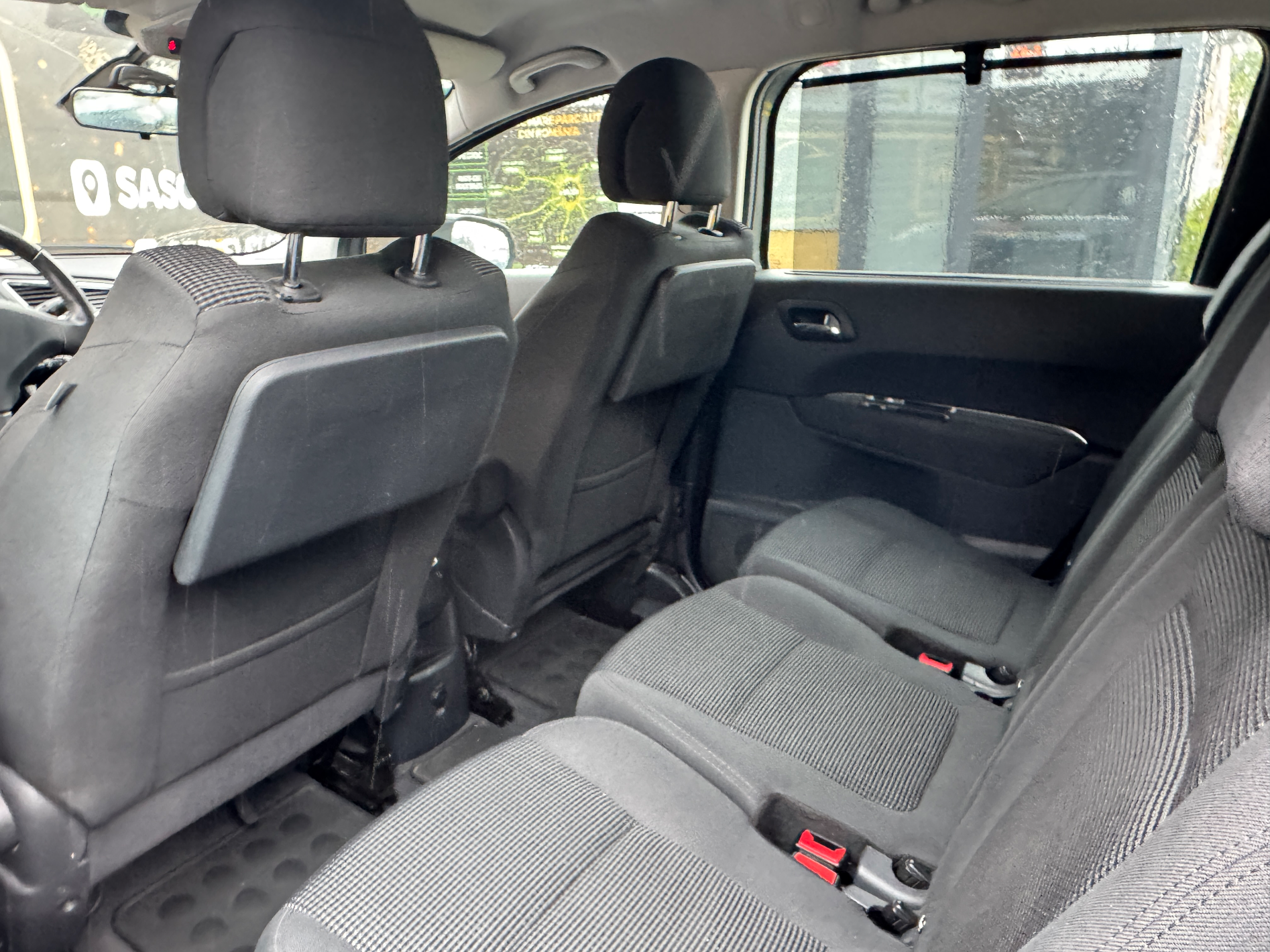 Peugeot 5008 2012