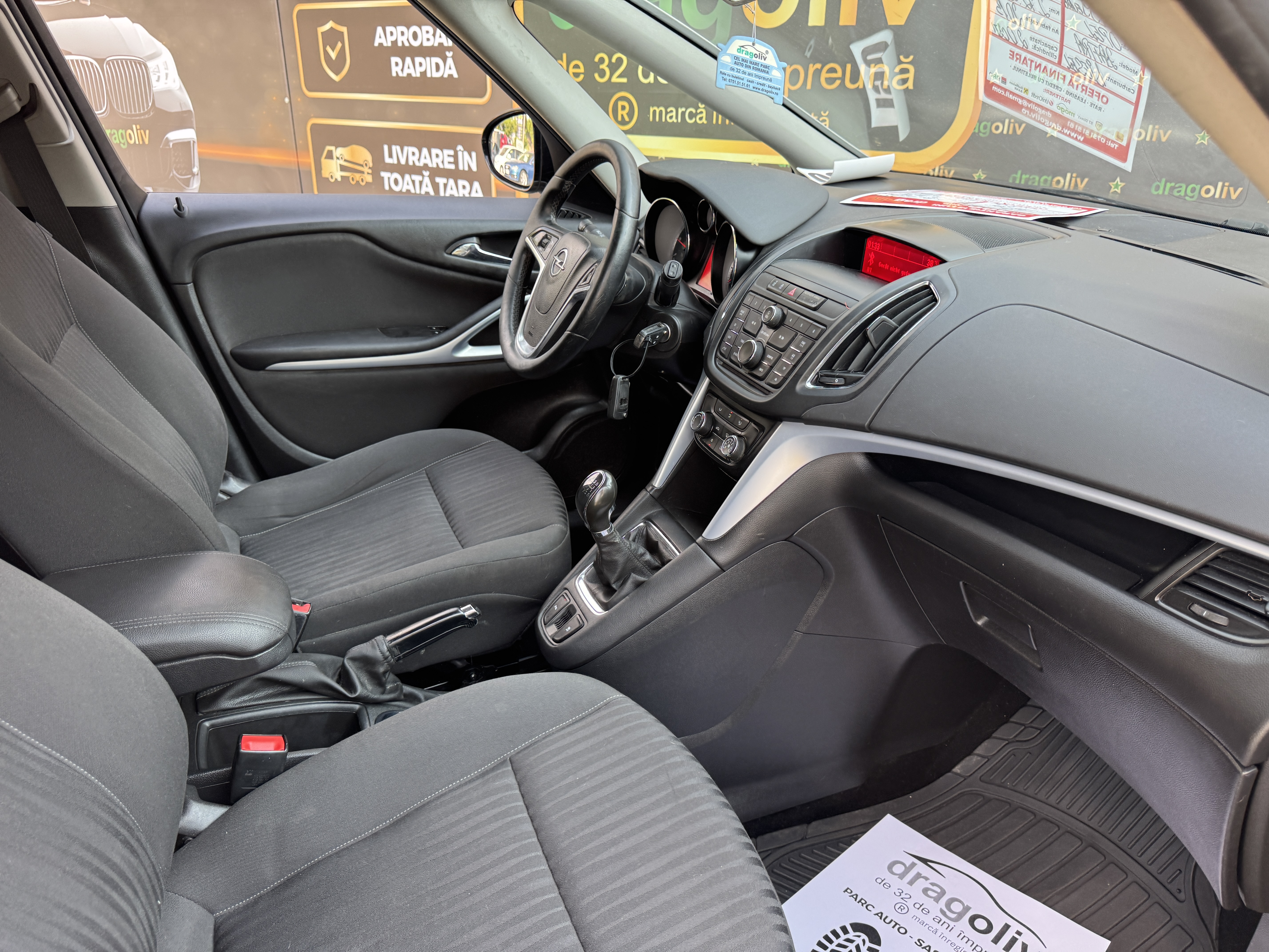 Opel Zafira 2015