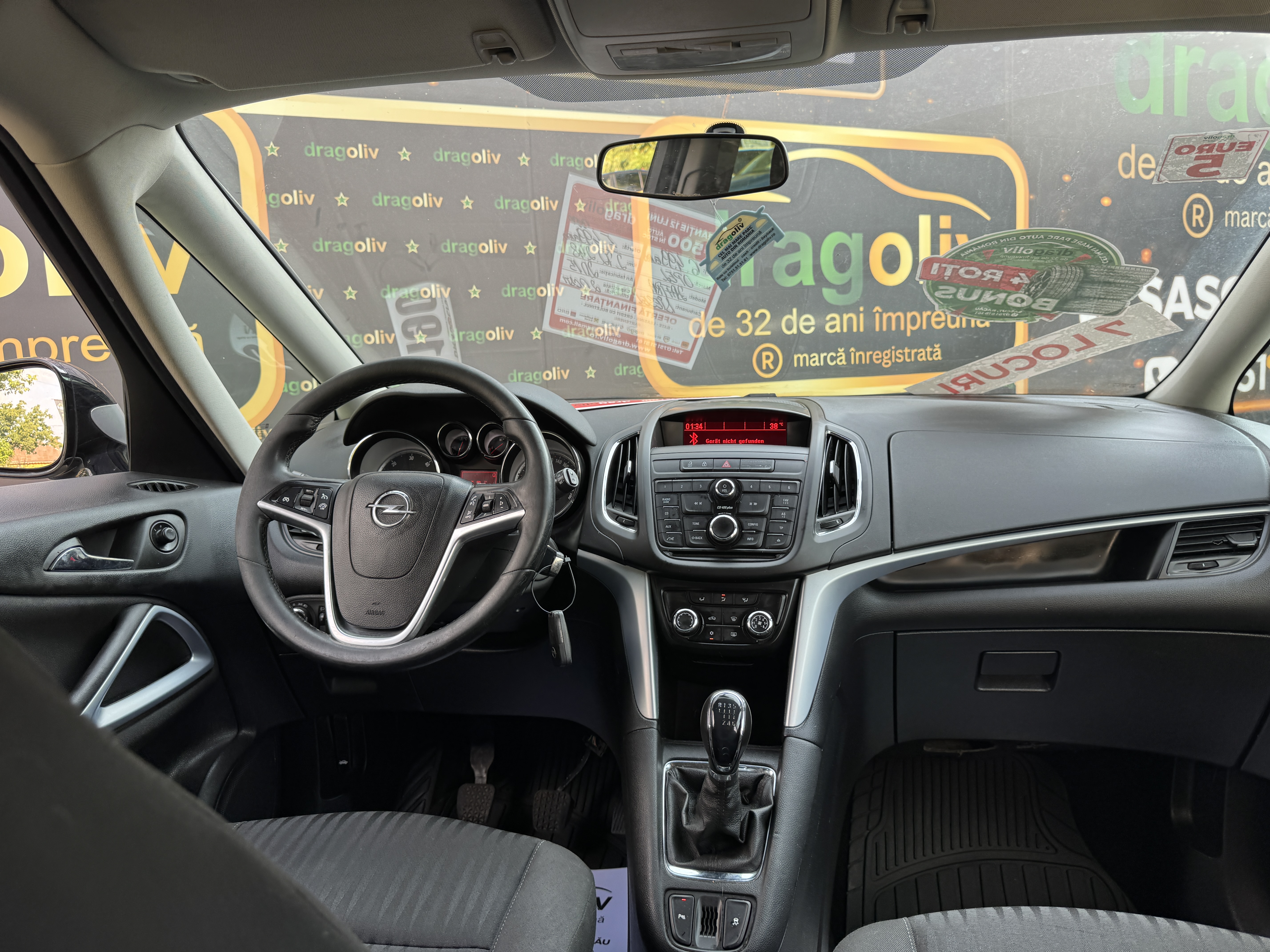 Opel Zafira 2015