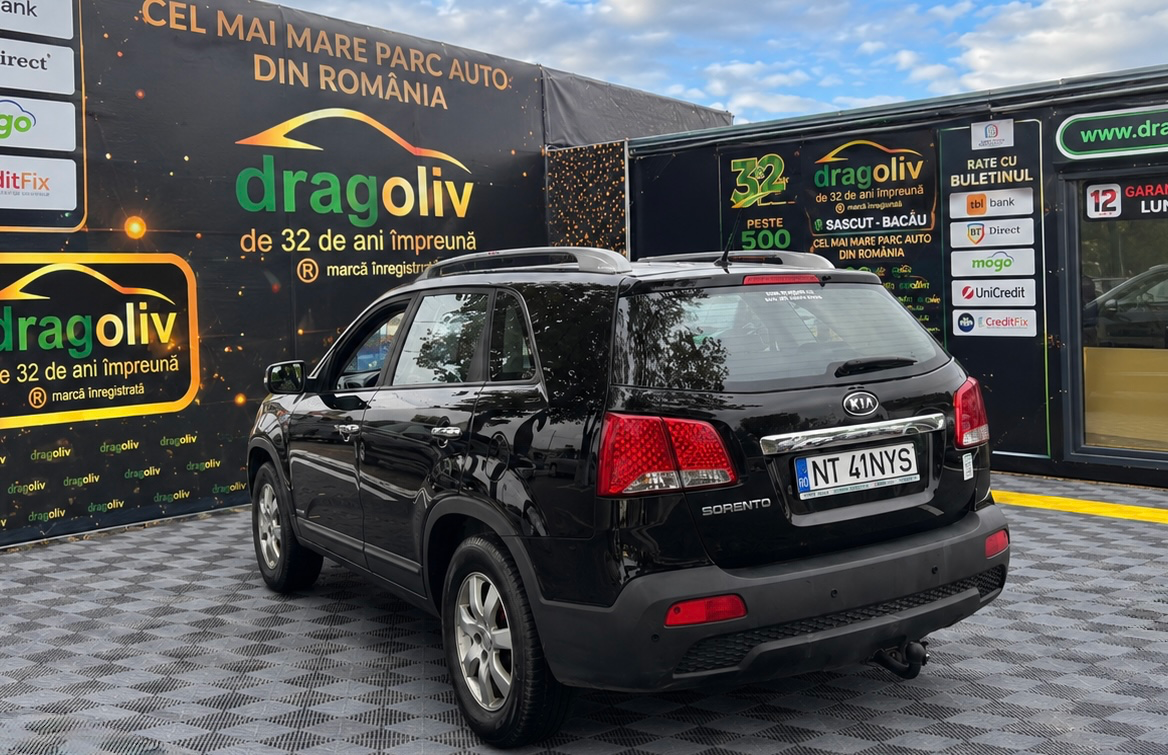 Kia Sorento 2010 diesel, 5.500 € — imagine 4