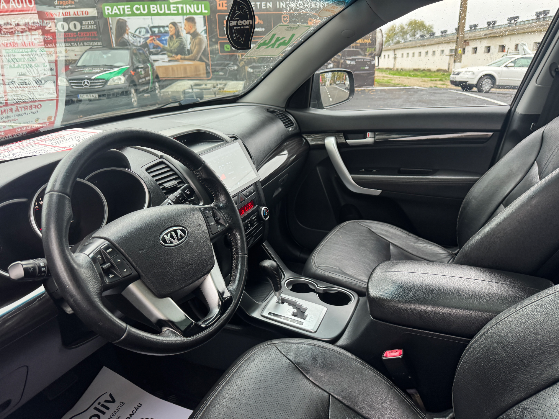 Kia Sorento 2010 diesel, 5.500 € — imagine 5