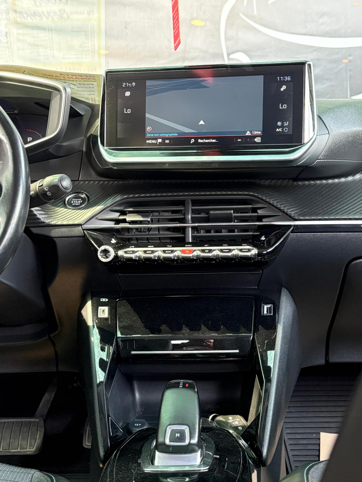 Peugeot 2008 2021