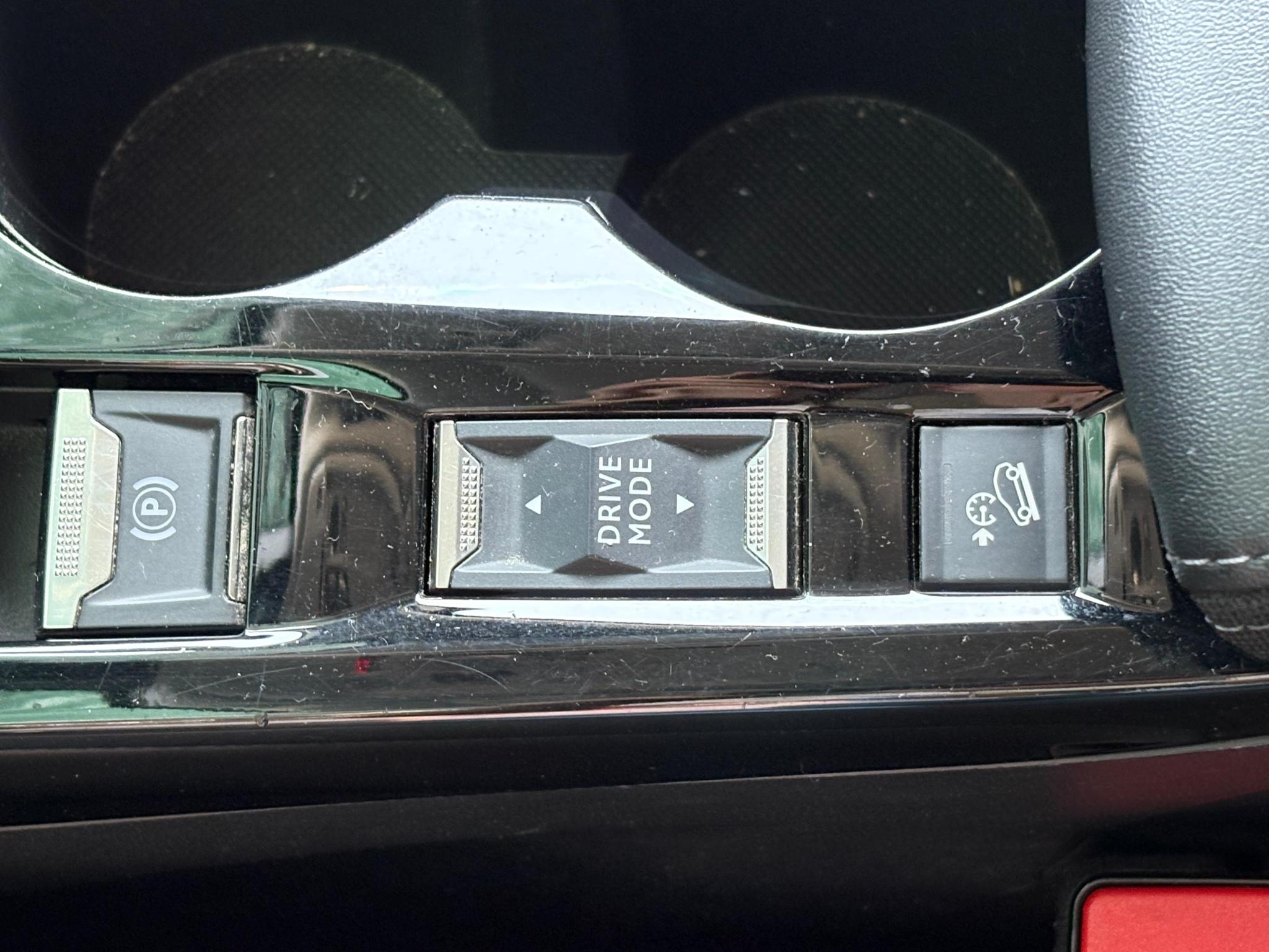 Peugeot 2008 2021
