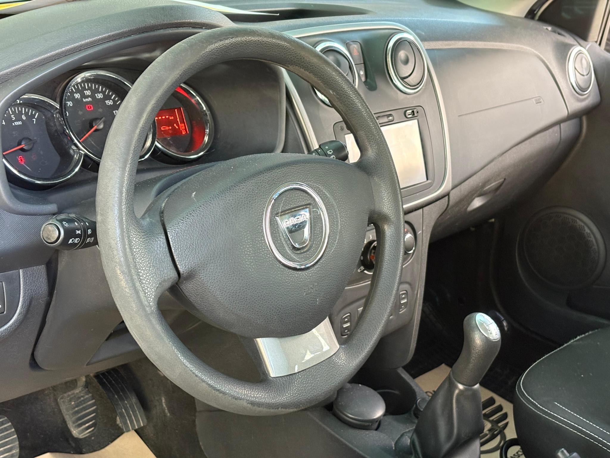 Dacia Logan 2014