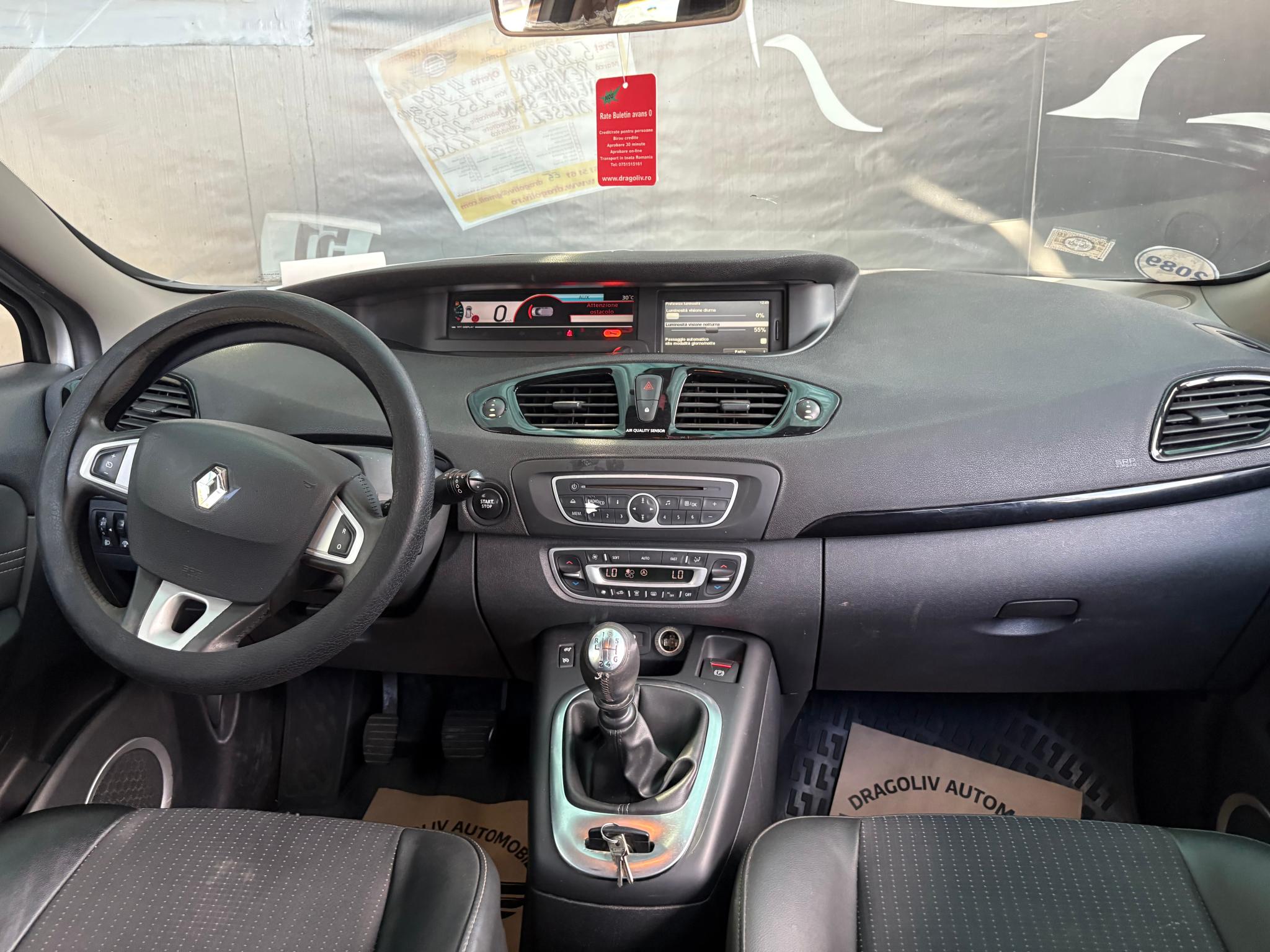 Renault Scenic 2011