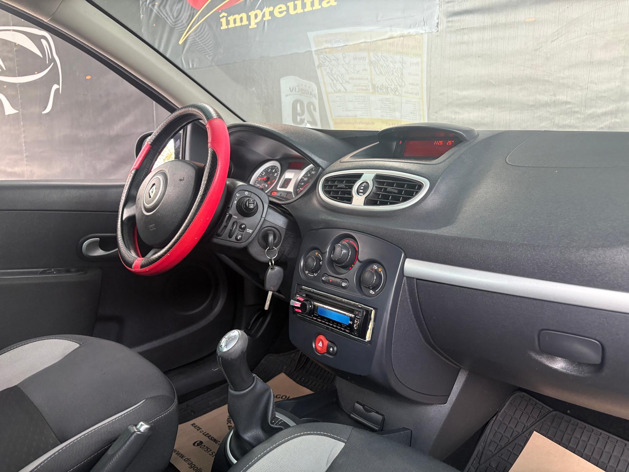 Renault Clio 2011