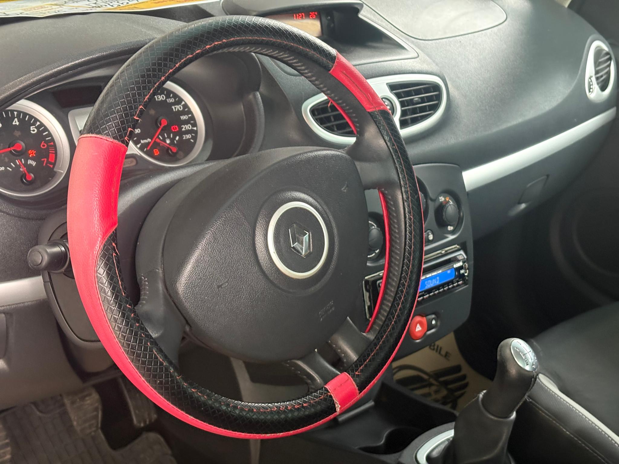 Renault Clio 2011