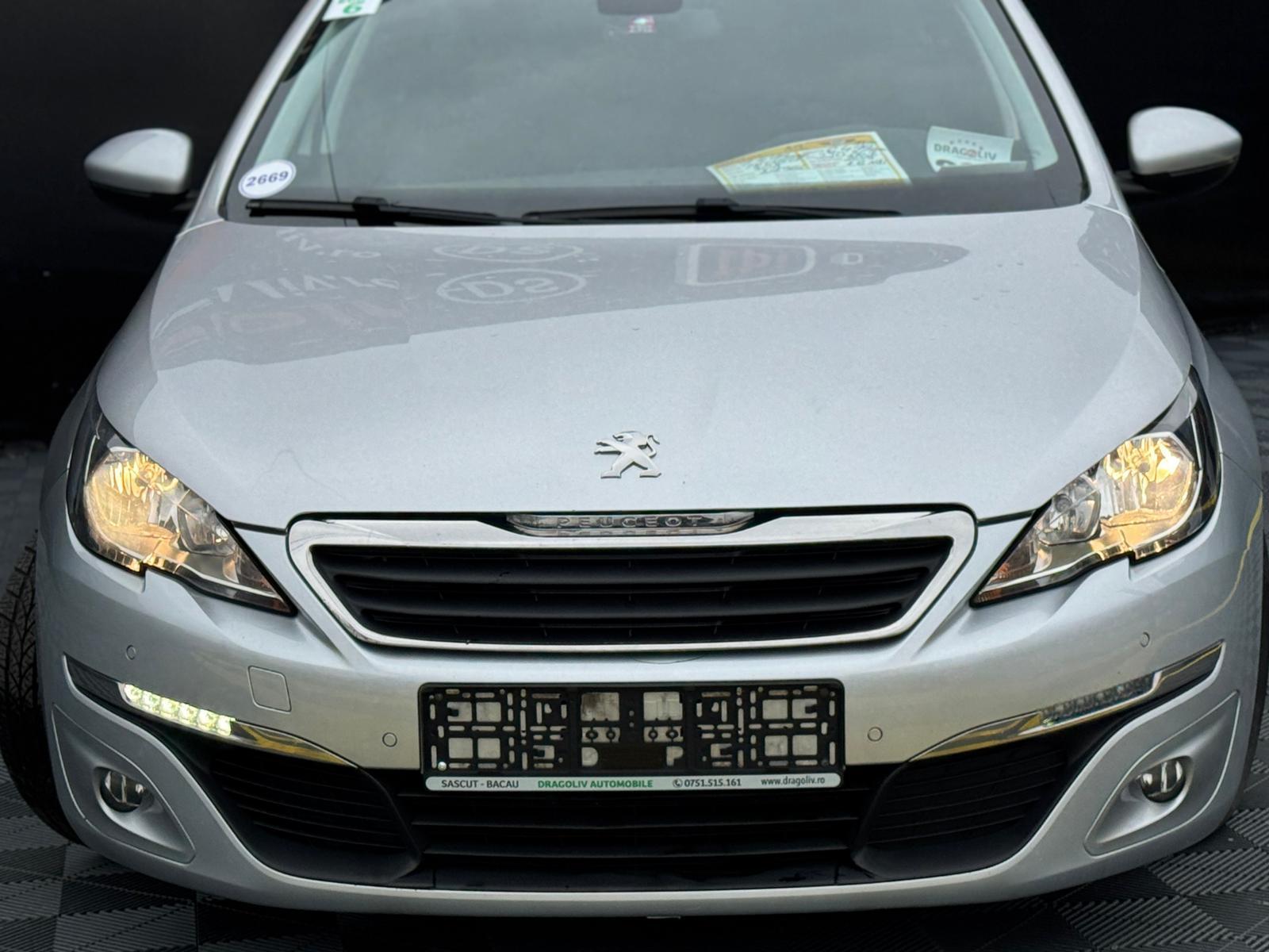 Peugeot 308 2015