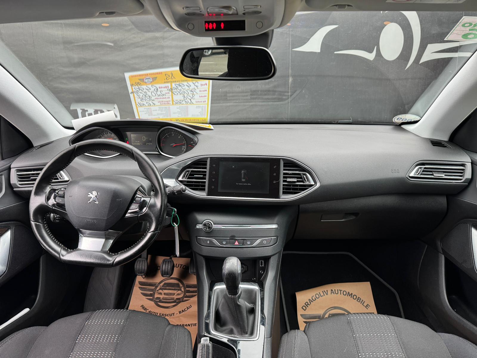 Peugeot 308 2015