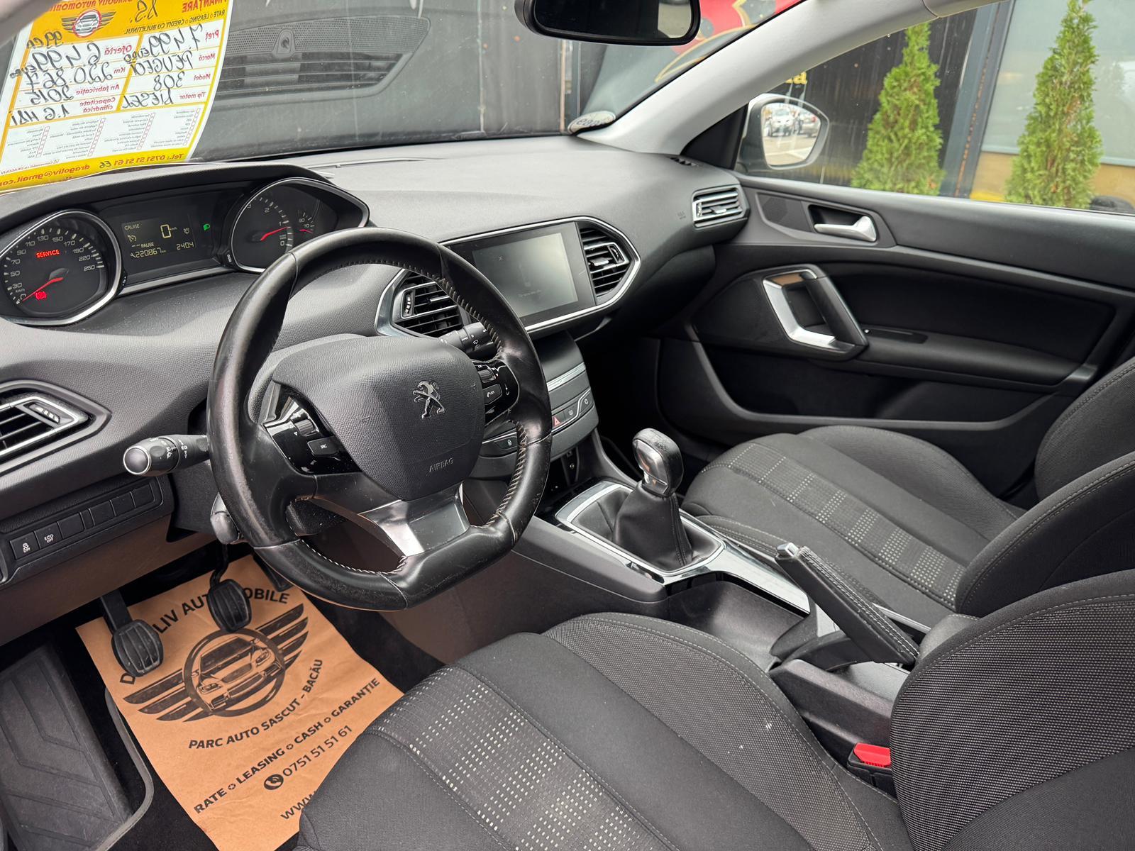 Peugeot 308 2015