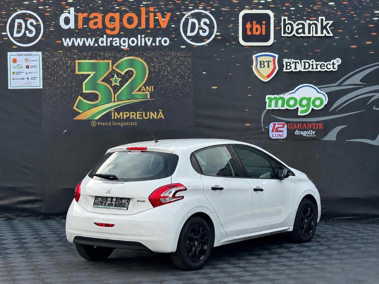 Peugeot 208 2013