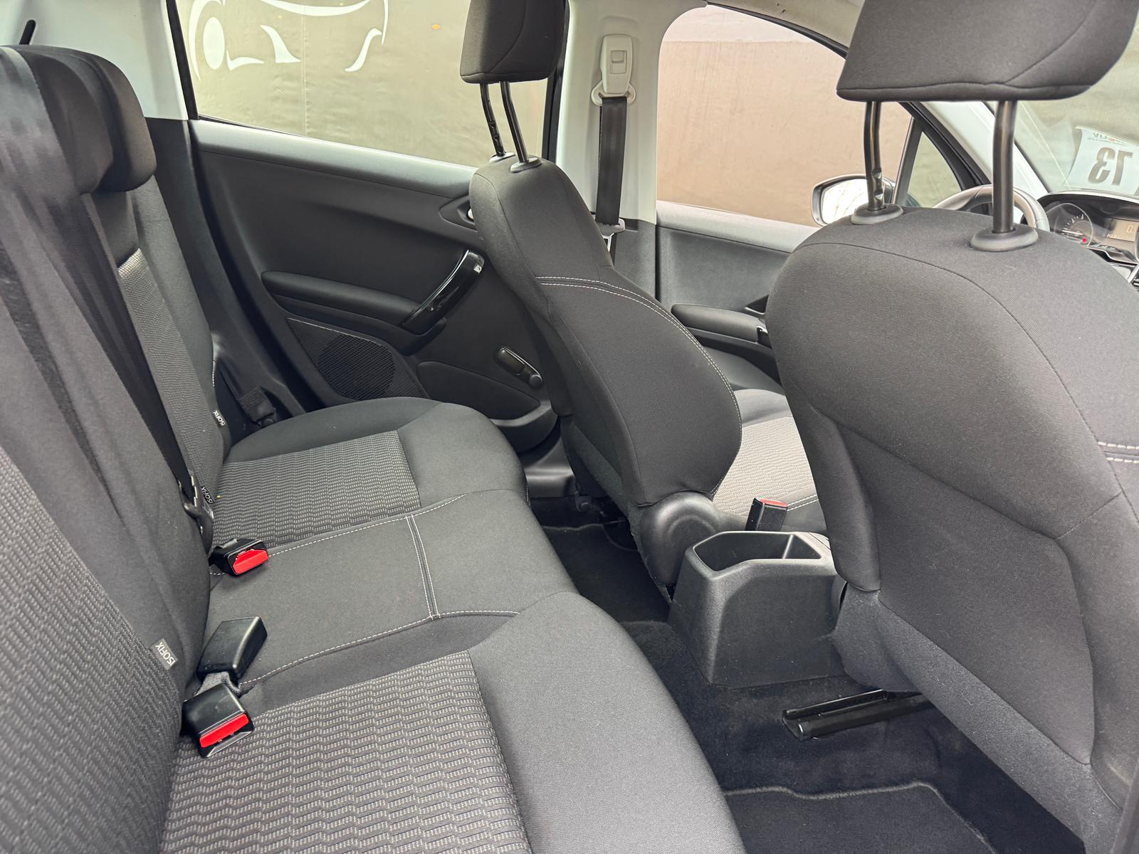 Peugeot 208 2017