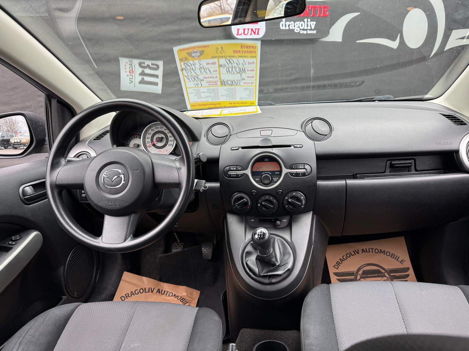 Mazda 2 2007