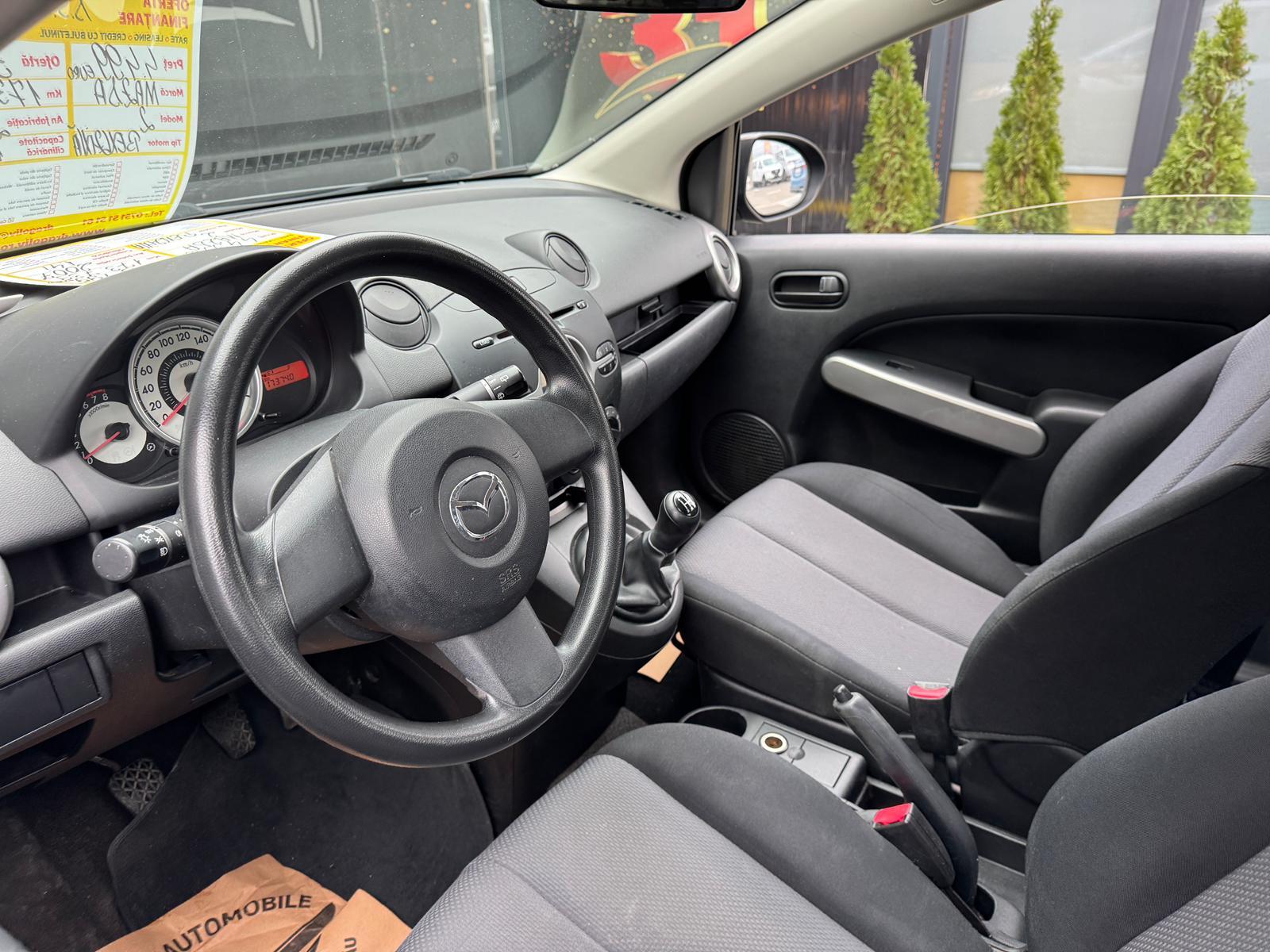 Mazda 2 2007
