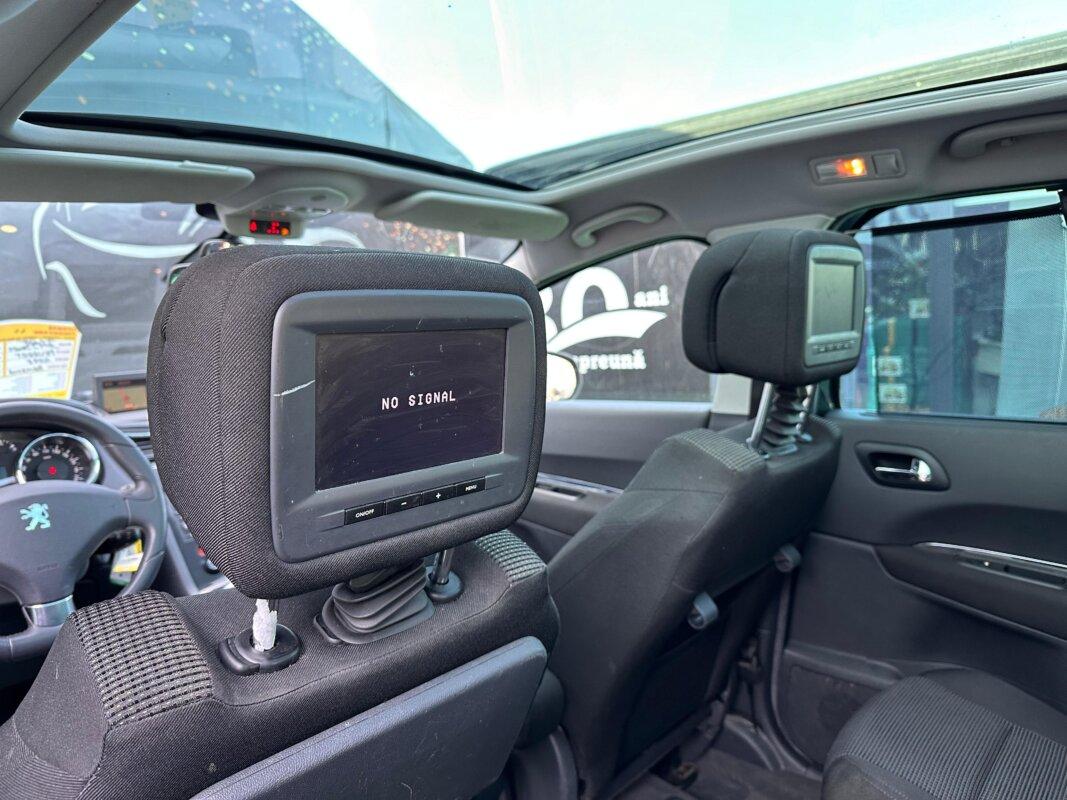 Peugeot 5008 2010