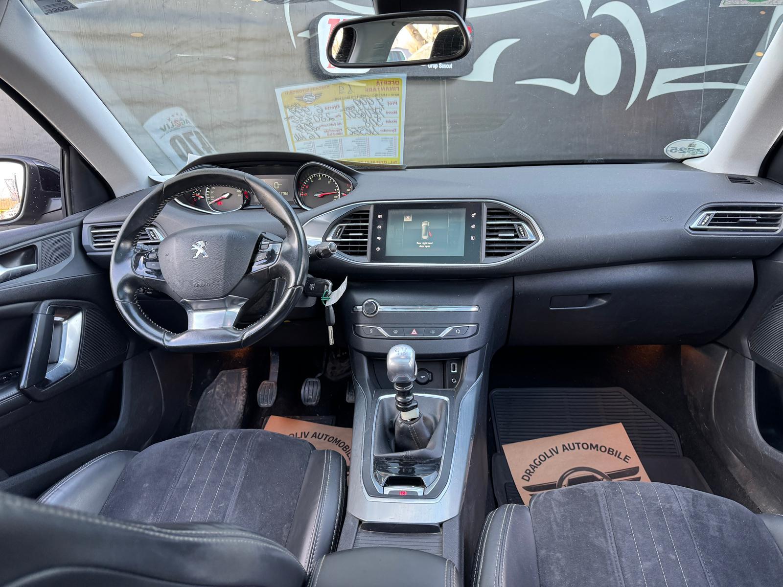 Peugeot 308 2014