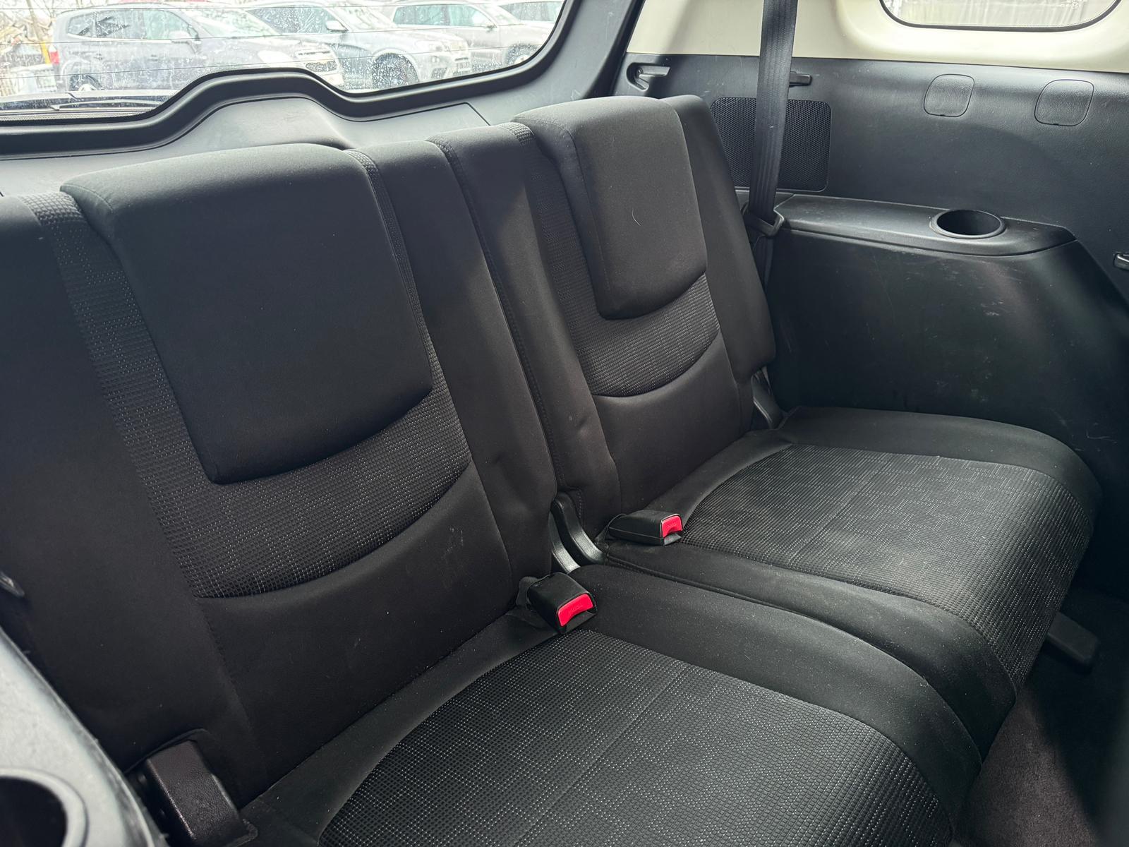 Mazda 5 2008