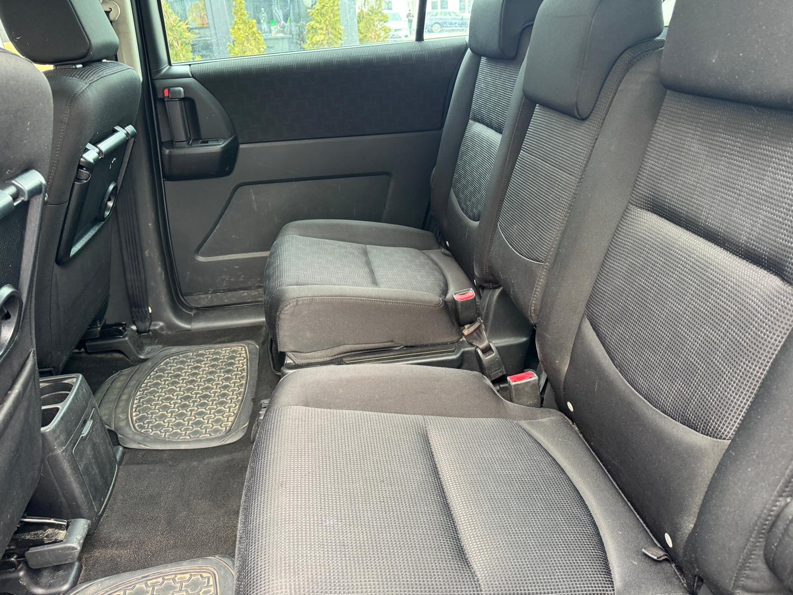Mazda 5 2008