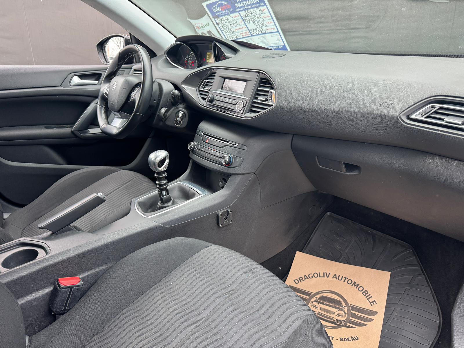 Peugeot 308 2015