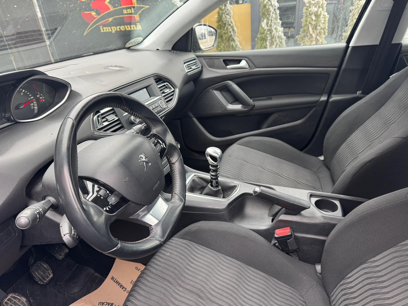 Peugeot 308 2015