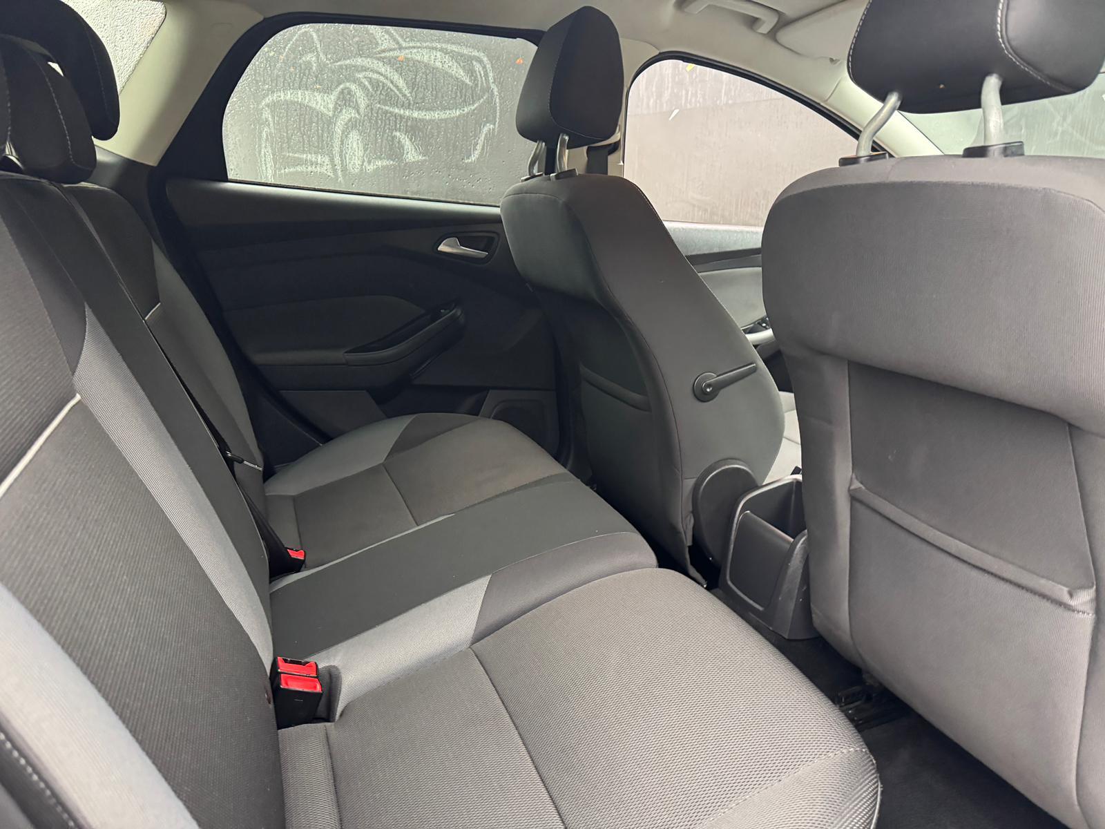 Ford Focus 2012
