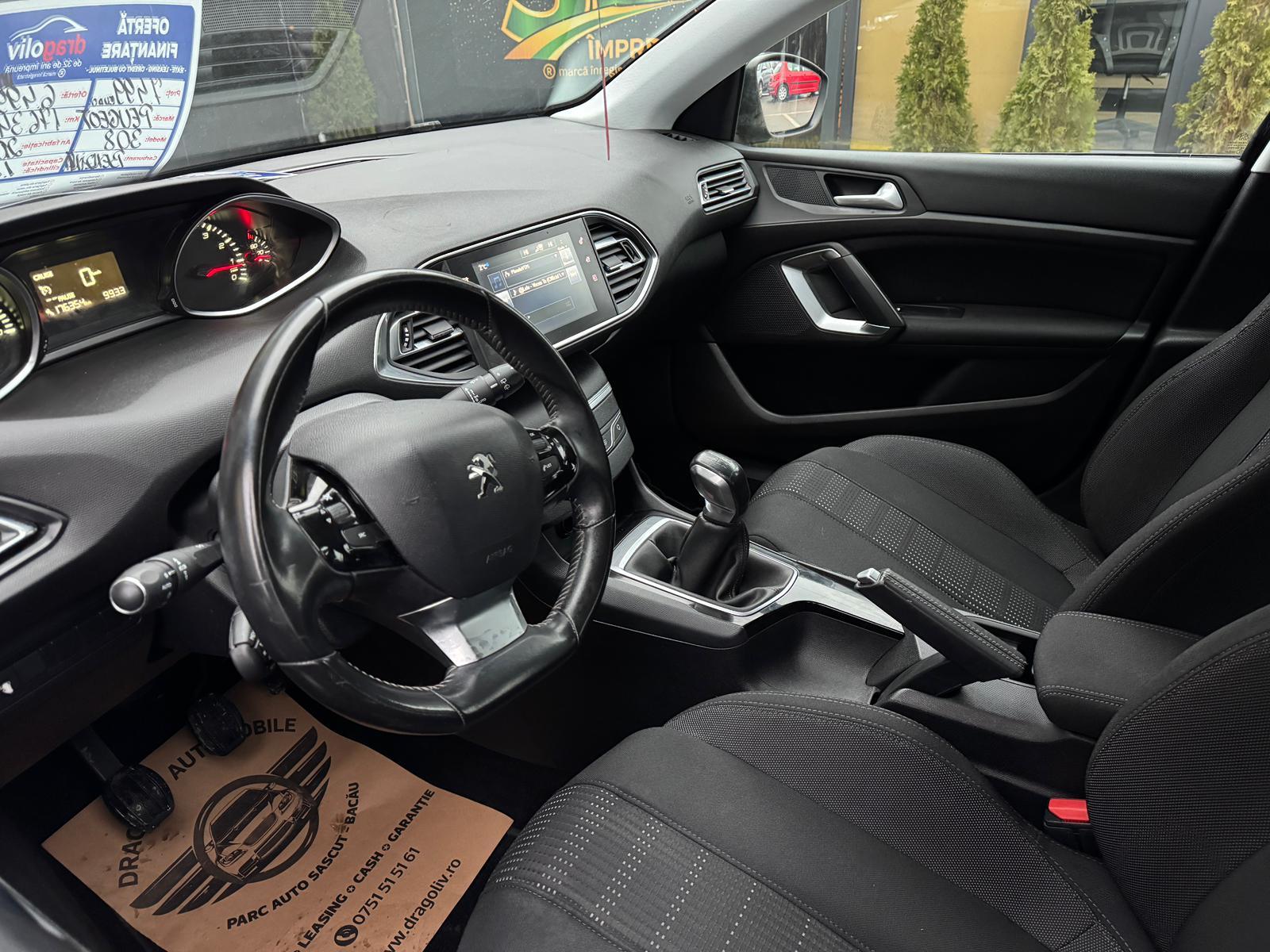 Peugeot 308 2015