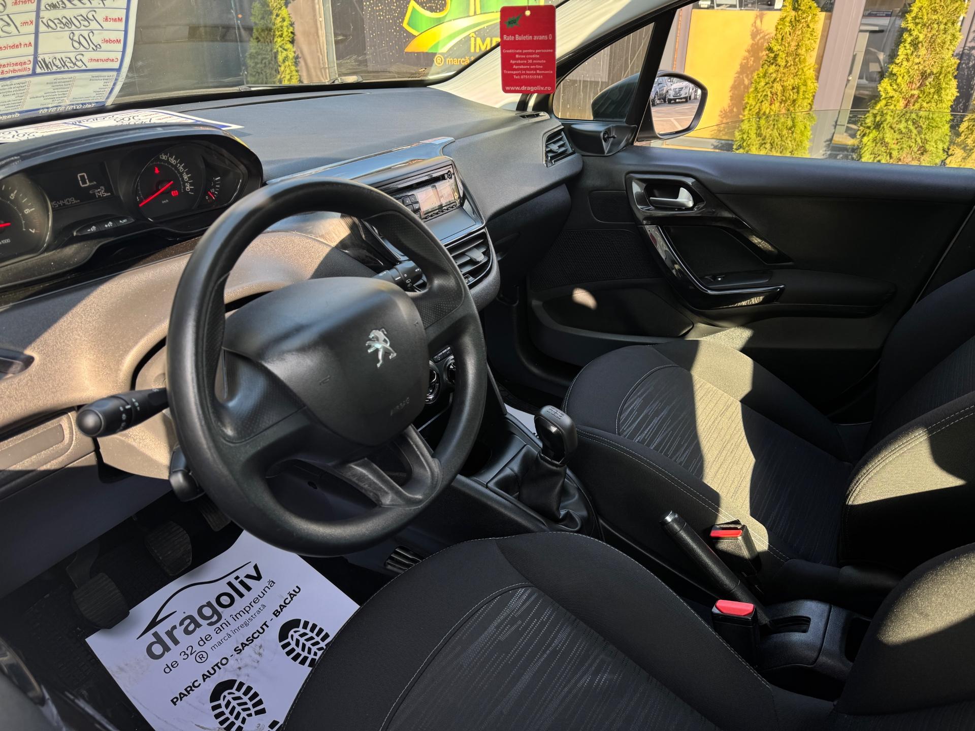 Peugeot 208 2013