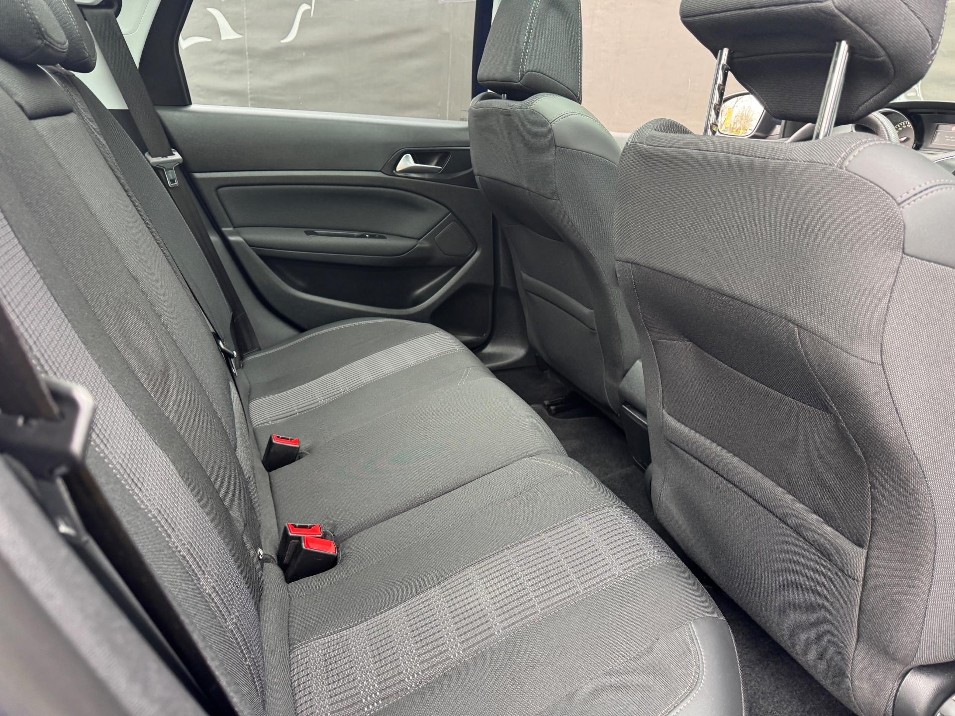 Peugeot 308 2020