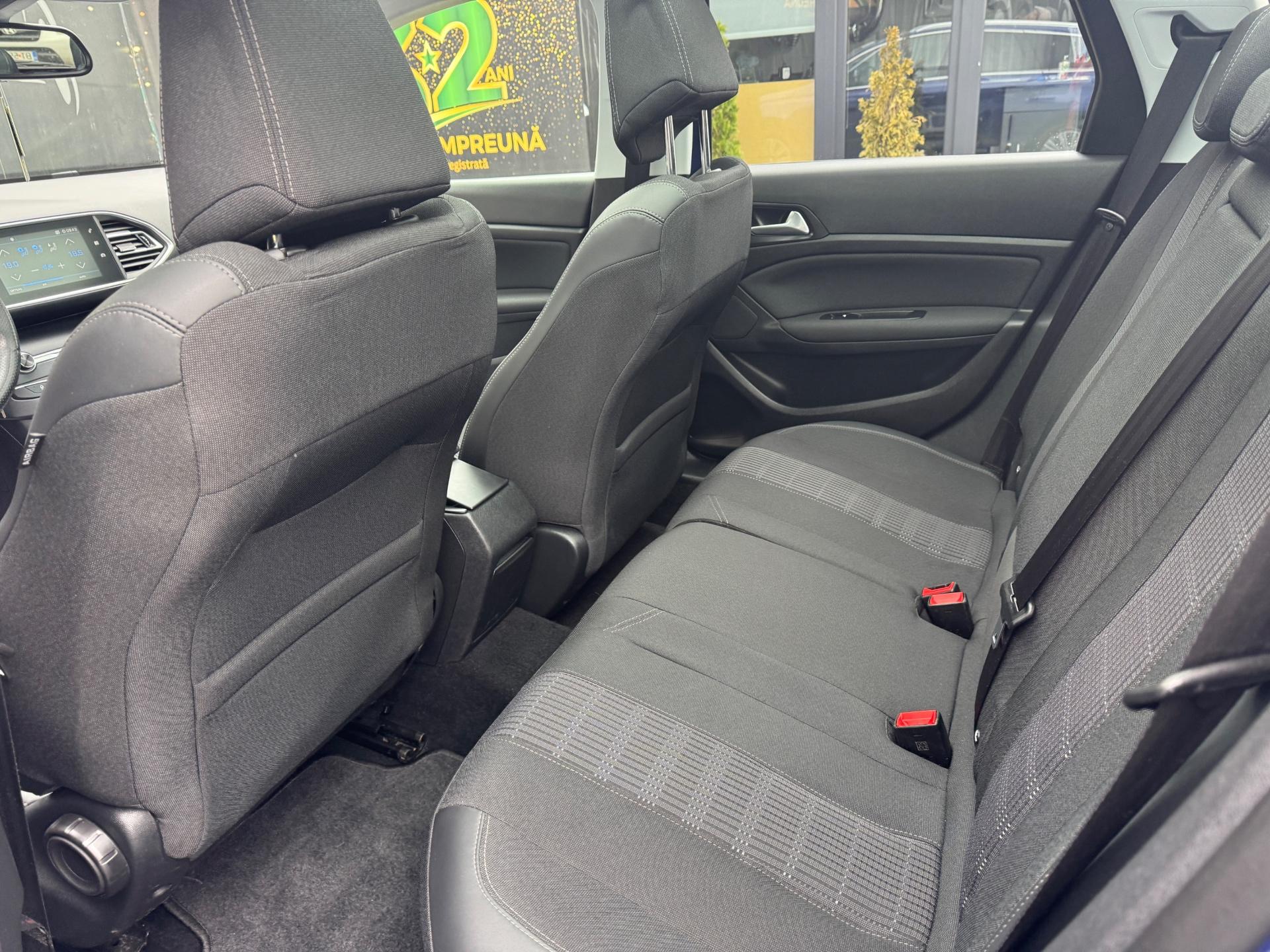 Peugeot 308 2020