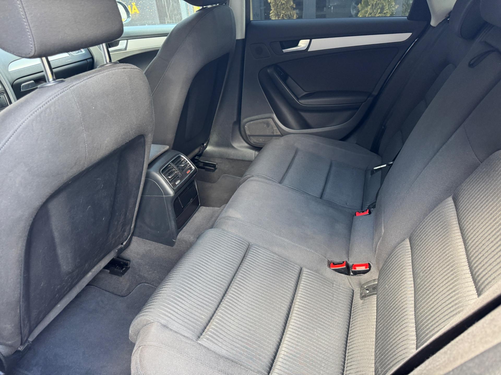 Audi A4 2011