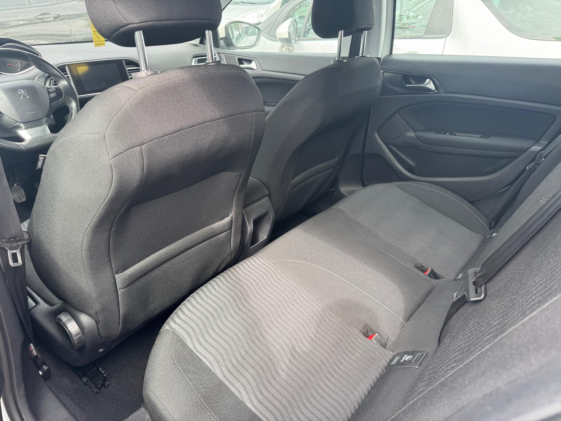 Peugeot 308 2014