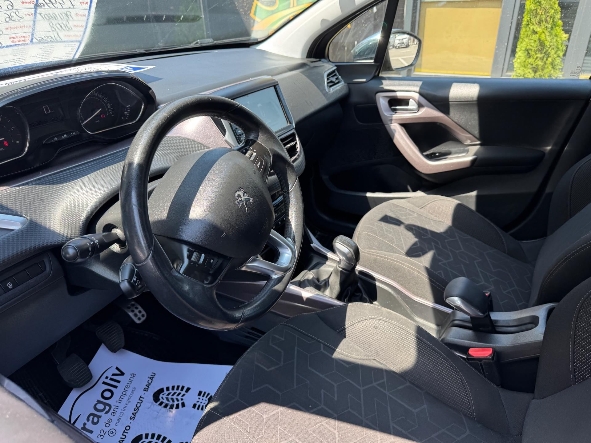 Peugeot 2008 2015