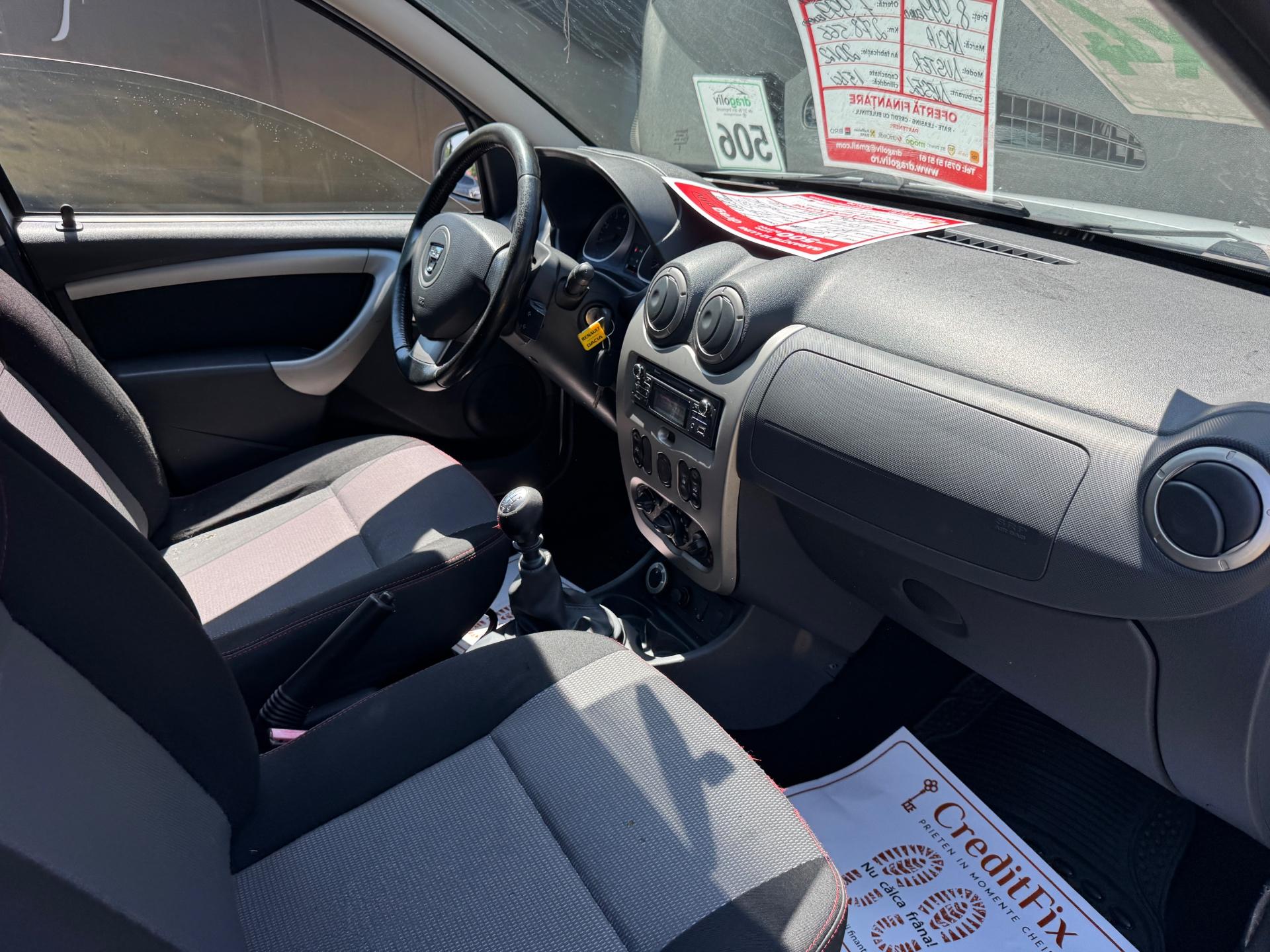 Dacia Duster 2012