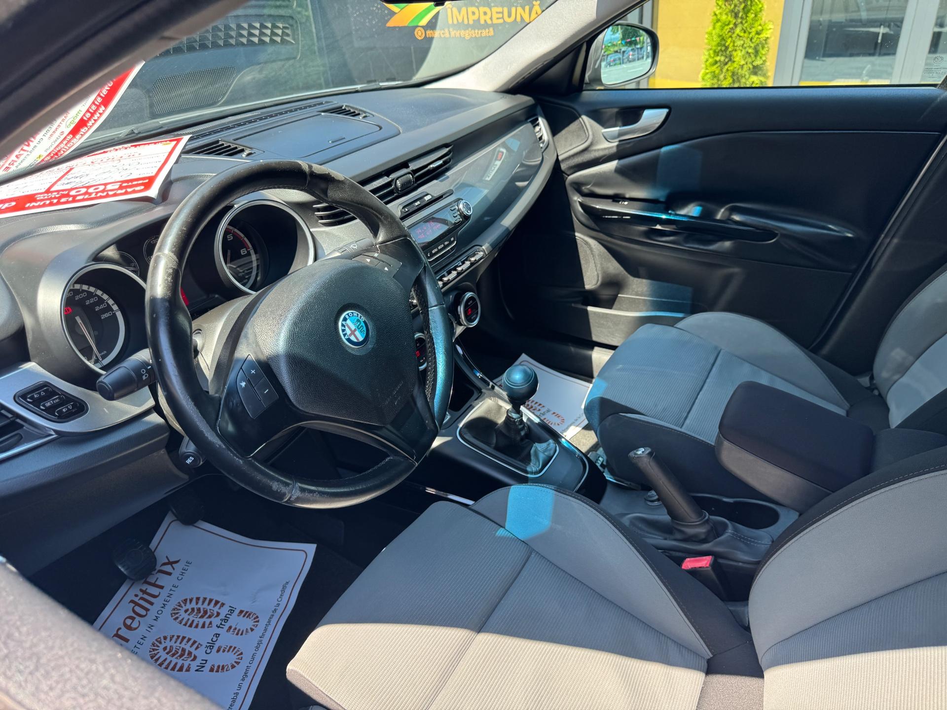 Alfa+Romeo Giulietta 2011
