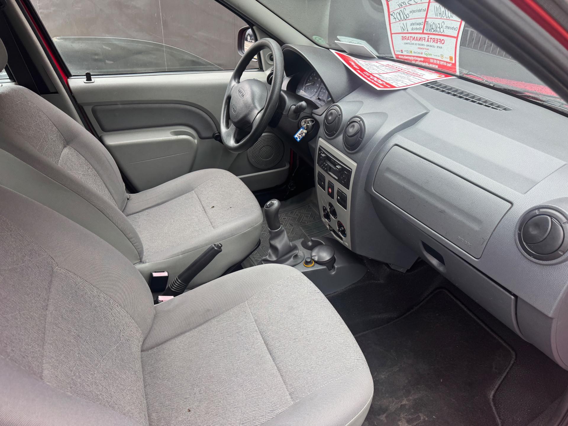 Dacia Logan 2007