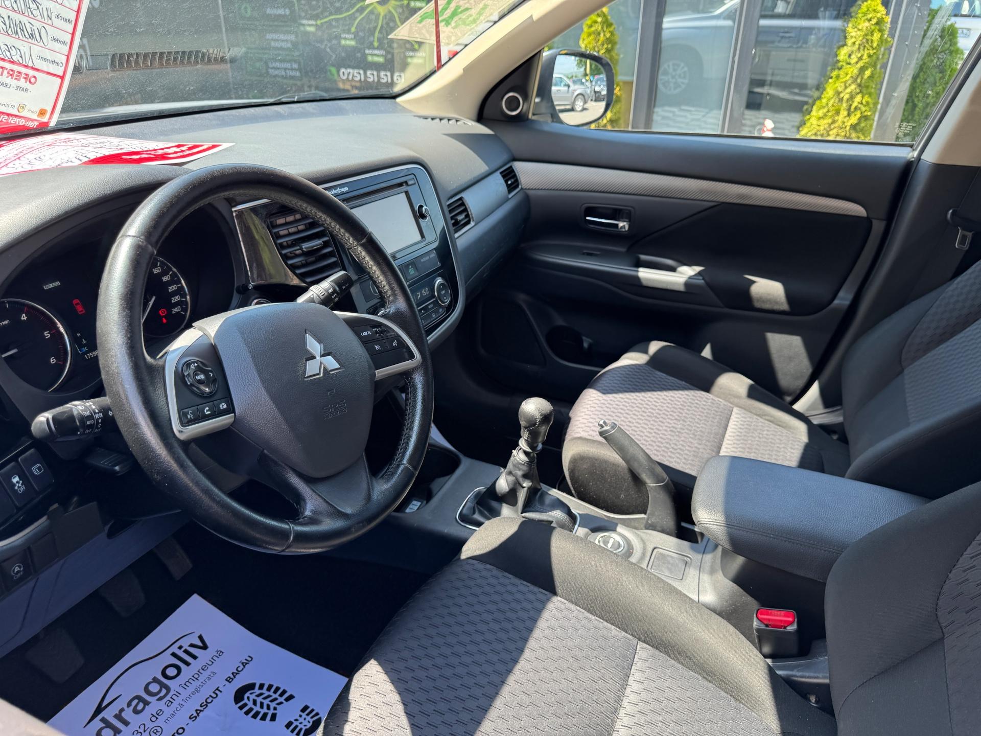 Mitsubishi Outlander 2012