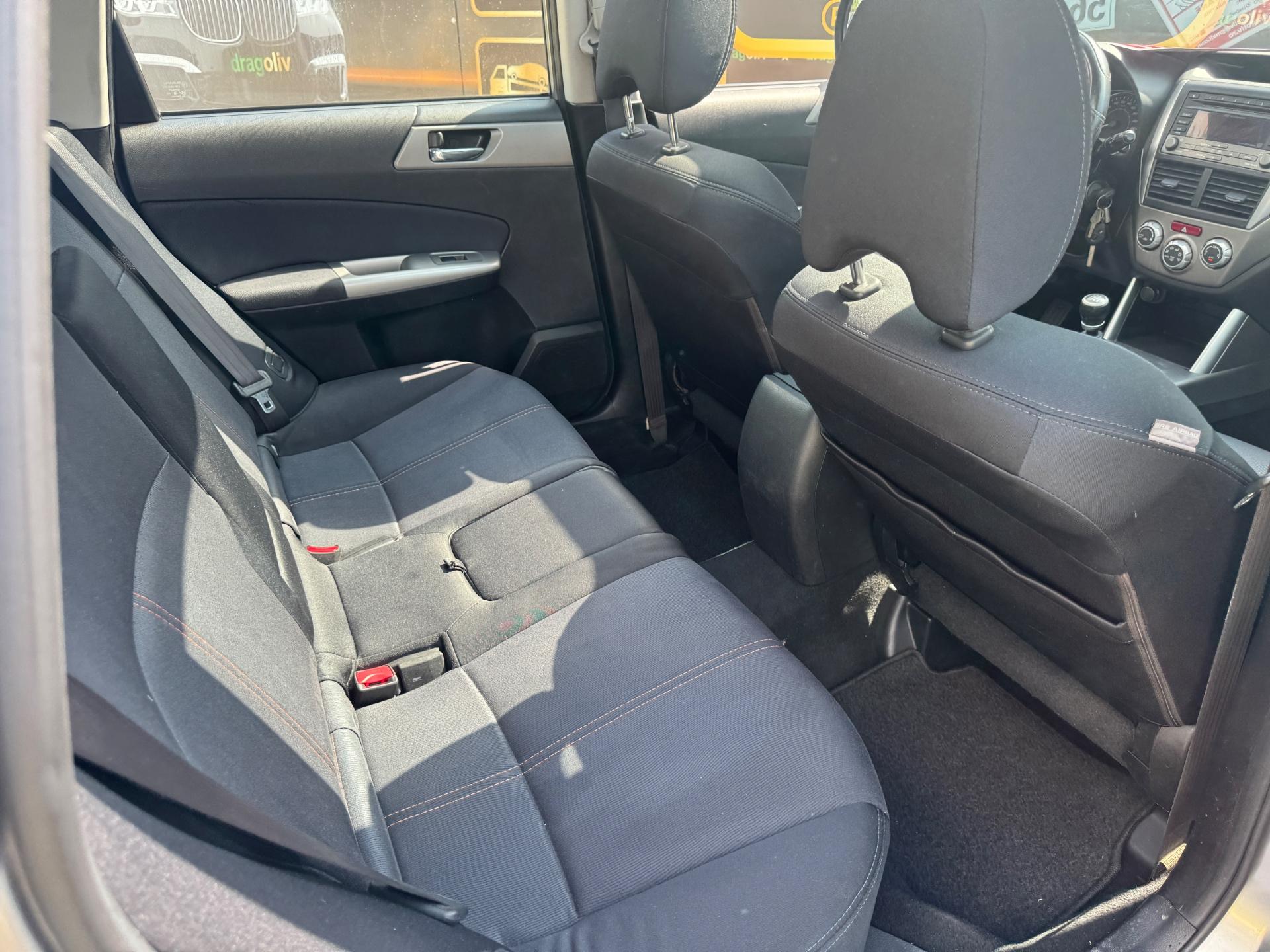 Subaru Forester 2010