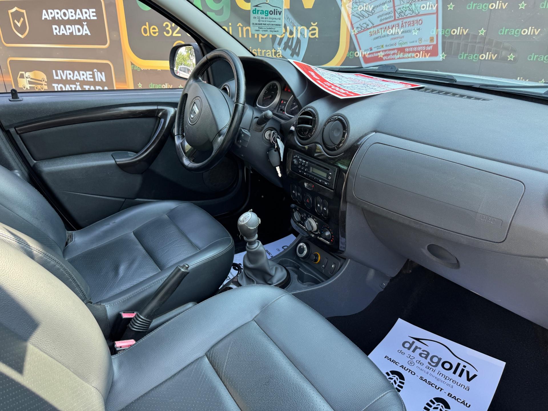 Dacia Duster 2011