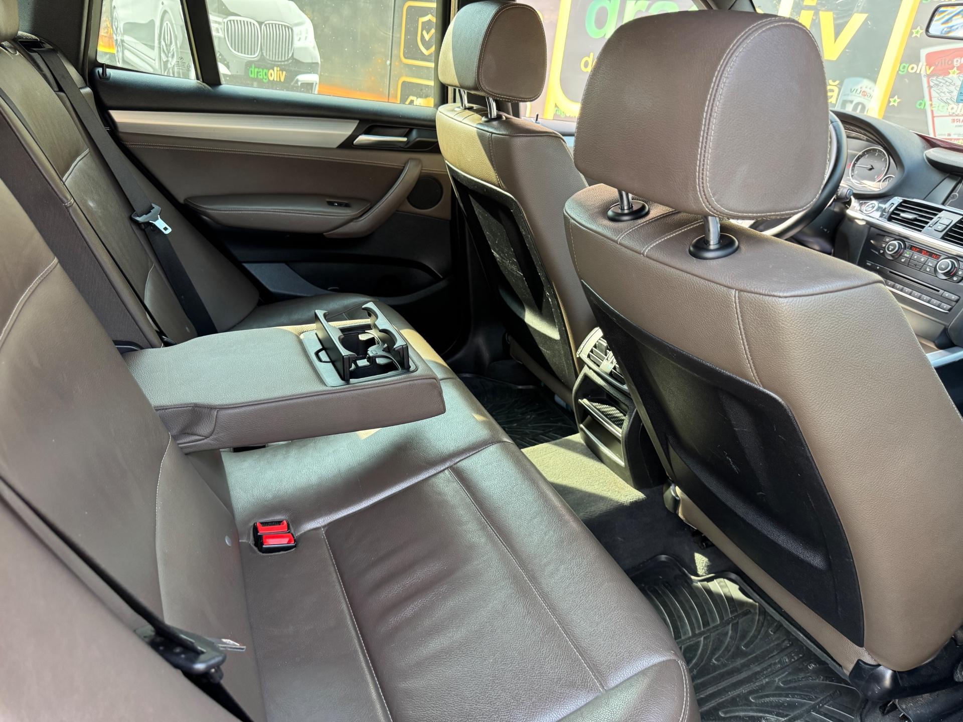BMW X3 2011